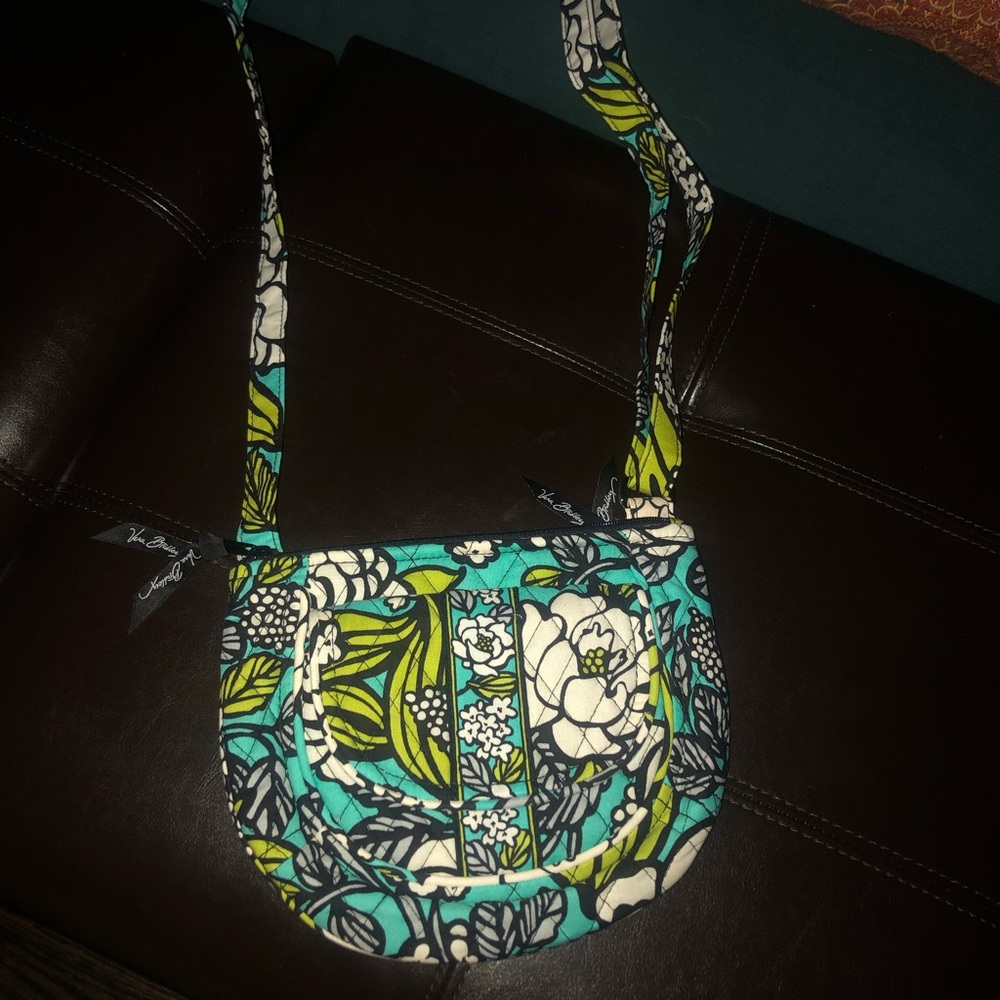 Vera bradley crossbody bag